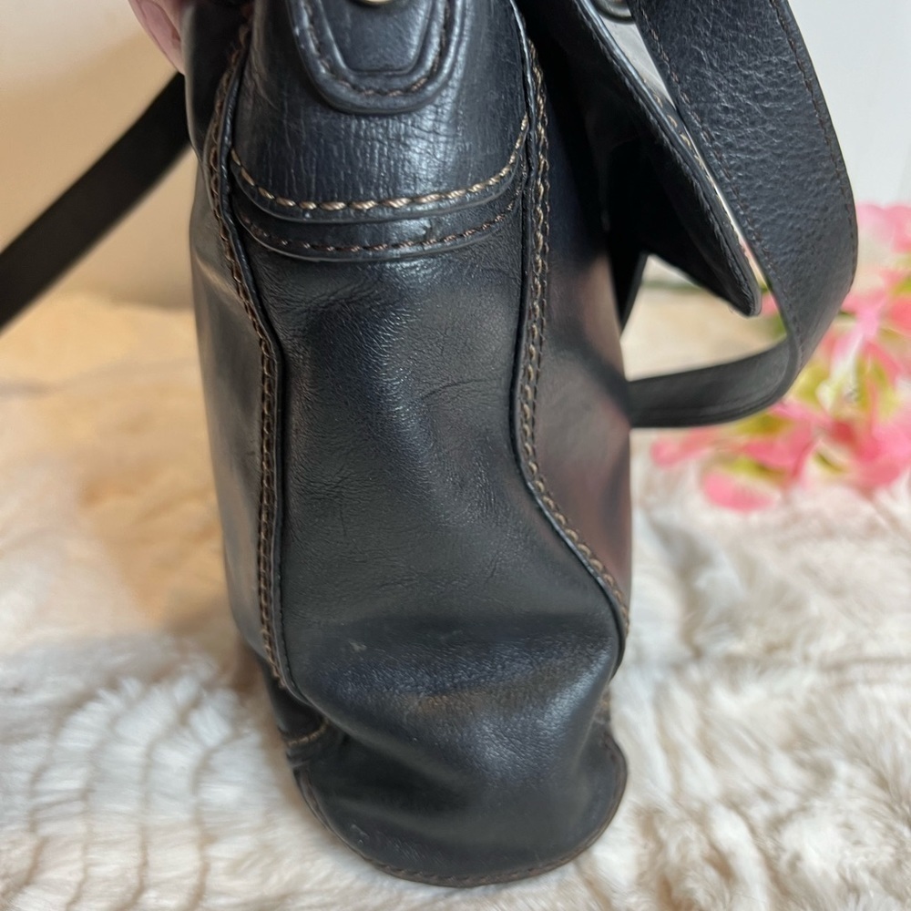 FOSSIL BLACK PURSE. BEAUTIFUL SOFT LEATHER - Picture 4 of 13